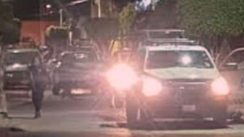 Sujeto machetea a tres personas en Comonfort, Guanajuato