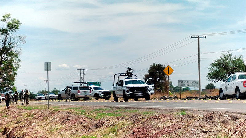 Enfrentamiento armado, deja como saldo un motociclista fallecido en la carretera Juventino Rosas-Villagrán, Guanajuato 