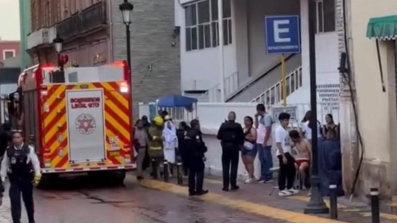 Explosión de transformador en pleno Centro de León deja 10 personas heridas