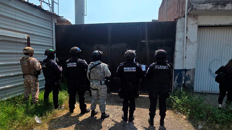 Aseguran bodega con hidrocarburo ilícito en Celaya, Guanajuato