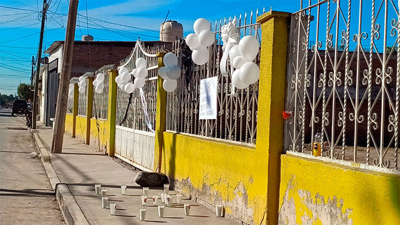 Jóvenes en shock, honran a víctimas tras ataque en la localidad Loma de Flores en Salamanca, Guanajuato