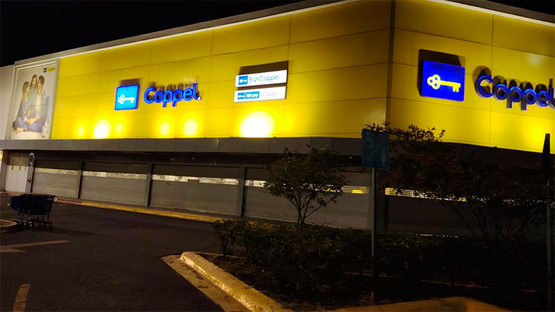 Vuelven a robar tienda Coppel de Parque Celaya, pero sin violencia; se llevaron relojes y joyería